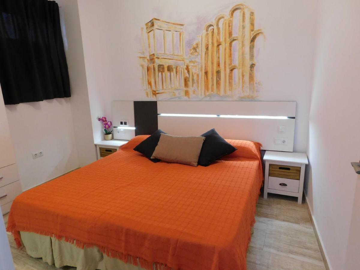Apartamento Romulo Y Remo-Romulo 梅里达 外观 照片